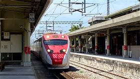 台鐵花東線鳳林站集電弓故障　單線雙向行車台鐵402次普悠瑪號自樹林開往知本，13日上午在鳳林站發生集電弓故障，壽豐往返鳳林間採單線雙向行車，台鐵出動電力維修車巡查路線。圖為列車示意圖。中央社記者李先鳳攝　115年5月13日