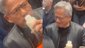 這什麼東西！黃仁勳挑戰北京豆汁一臉崩潰
