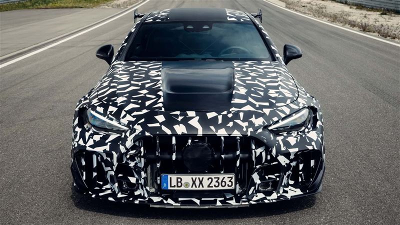 Mercedes-AMG CLE-Based Mythos偽裝車。（圖／翻攝Mercedes-AMG網站）