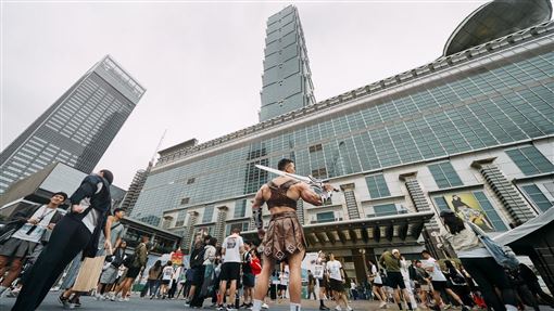 力量之劍快閃遠百信義A13　全民挑戰拔劍