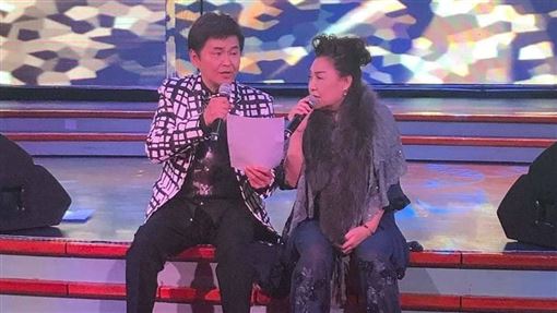 陳盈潔昔中風強撐演出　賀一航救援暖舉曝
