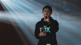 B.A.D解散21年　Danny罕露面超狂家世曝光