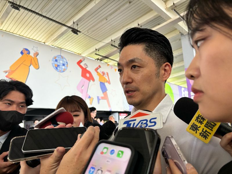 台北市密室逃脫店「邏思起子」員工因扮吊死鬼窒息過世,市長蔣萬安日前表示,會與中央一起努力,推動相關產業管理制度