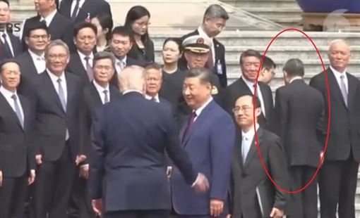 美中元首會晤　王毅背對川習遭當眾訓斥