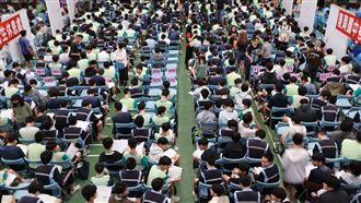 115會考／國文逾2千人缺考！32件違規曝光