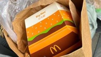 川習閉門吃好料！白宮記者爆車內吃麥當勞