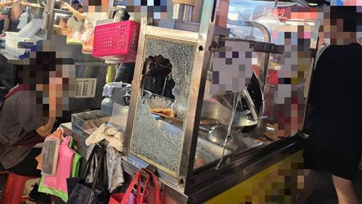 地瓜球小開被母嫌散漫　揮棒砸爛自家攤車