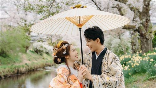 陳天仁絕美日式婚紗照曝光　圓夢披白無垢