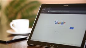 知情人士表示，Google將釋出數百名FDE的職缺，目的是協助客戶導入其商業導向的AI產品。（示意圖／PIXABAY）