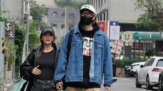 阿璞辦完高雄演唱會　殺回台北挺蔡黃汝