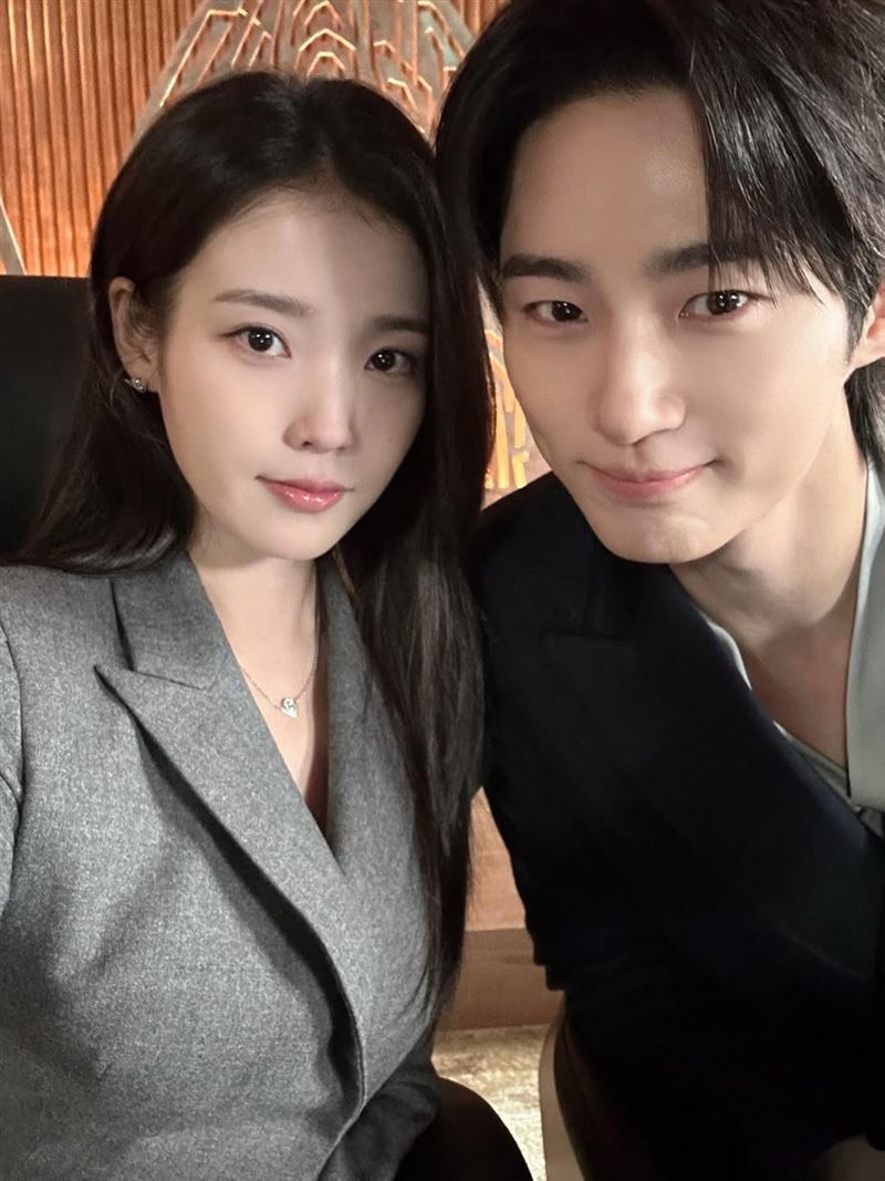 IU、邊佑錫接連發聲道歉。(圖/翻攝自IG @dlwlrma)