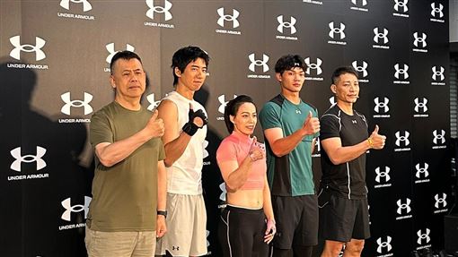 男星認了有「小老婆」趁女兒睡著偷做這事