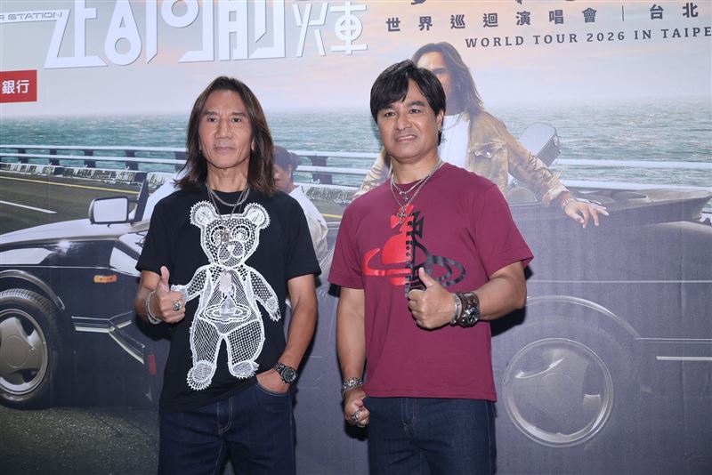 顏志琳（左）樂觀看待進軍大巨蛋，尤秋興（右）則坦言有壓力。（圖／記者鄭孟晃攝影）