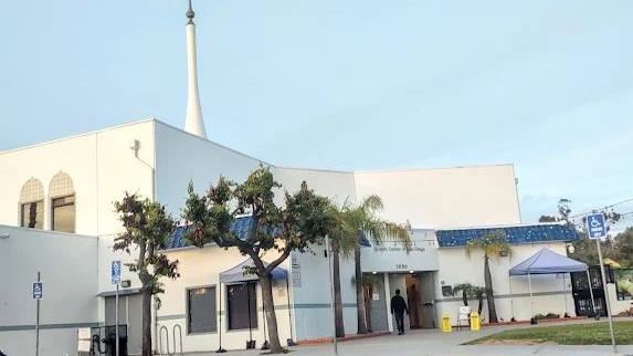 加州伊斯蘭中心槍擊案3死 2嫌車內自戕亡