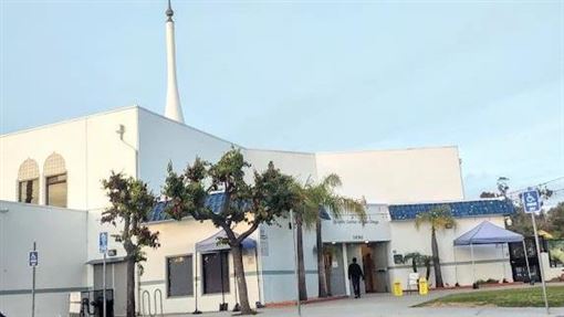 加州伊斯蘭中心槍擊案3死　2嫌車內自戕亡