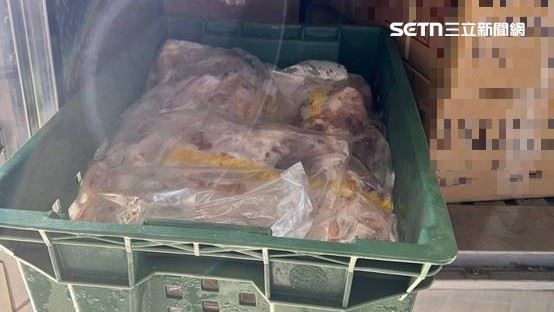 柏昇冷凍公司，涉嫌用過期肉品混裝新鮮肉品出售牟利。（圖／翻攝畫面）