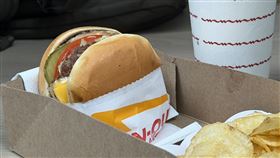 美國人氣漢堡品牌 In-N-Out Burger 來台快閃（圖／記者賴俊佑攝影）