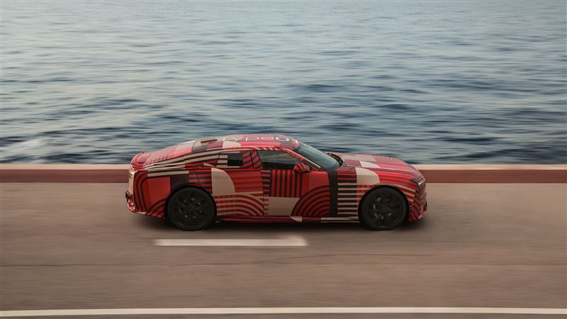 JAGUAR TYPE 01電動原型車。（圖／Jaguar提供）