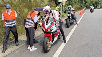 遏止北宜飆車！新店警開罰4個月破2百萬元