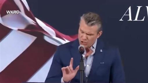被川普要求如屎般強悍！防長模仿秀網笑翻
