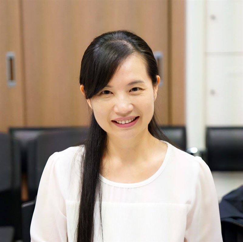 前資深醫療主管劉銀冰指出，醫院、診所裝設監視器行之有年，台灣現行法規明顯落後，對於醫療院所裝設監視設備缺乏明確、具體且可執行的管理制度。（圖／翻攝自社團法人中華民國兒童及老人照護協會臉書）