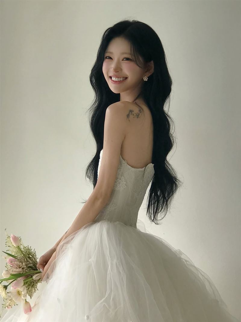 已故韓國女星崔真實之女崔俊熙近日舉行婚禮。（圖／翻攝自IG @1_6_9._9）