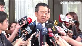 國防部長顧立雄立法院議場側門受訪（圖／翻攝畫面）