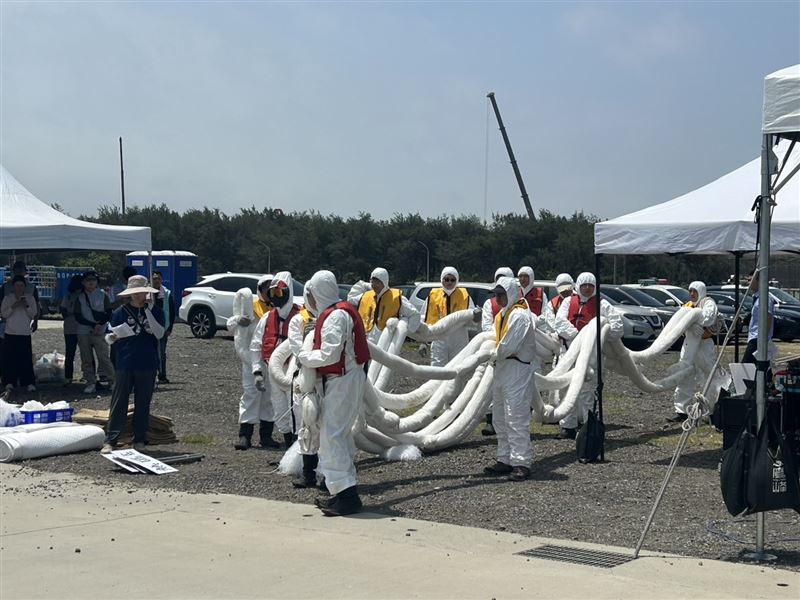 新竹市府、海巡、警、消　共同執行「海洋複合式災害應變聯合演練」