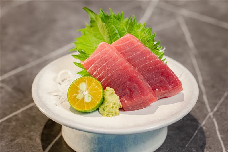 打造夏季尊榮饗宴！饗賓三品牌推「黑鮪魚祭」極致旬味。（圖／饗賓集團提供）