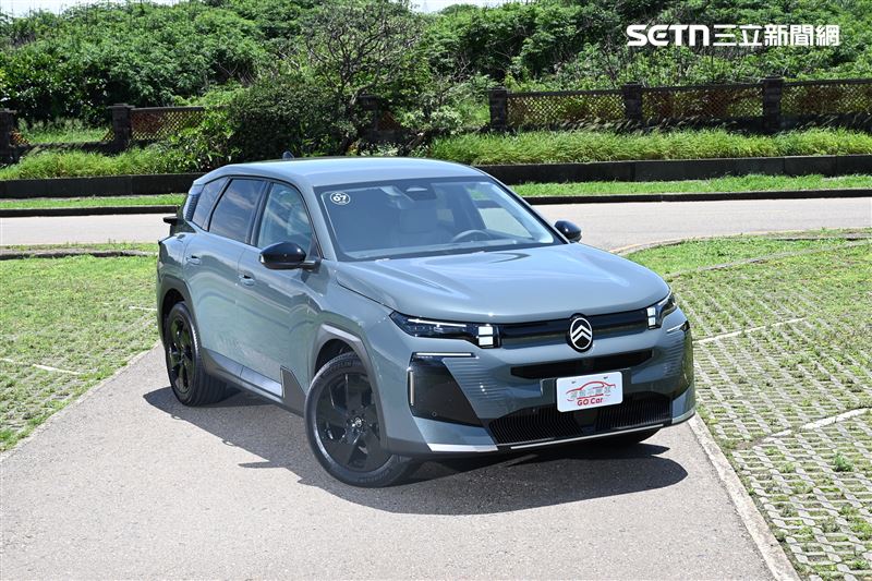 Citroen C5 Aircross MAX休旅車。（圖／記者鍾釗榛攝）
