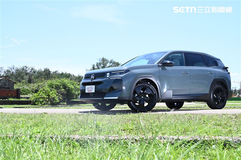 Citroen C5 Aircross MAX休旅車。（圖／記者鍾釗榛攝）