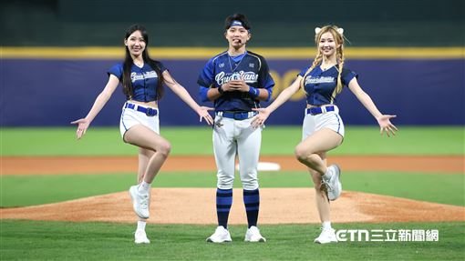 獨／秀秀子邀模仿她　Joyce祭超狂祭品文
