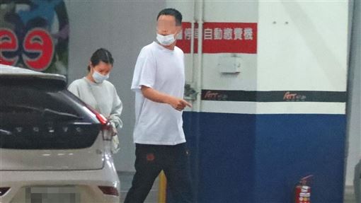 女鮪魚曾交往大14歲　媽喊話盼她嫁給愛情
