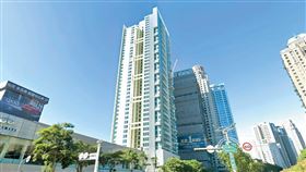 新朗日匯豪宅6度更名仍未完銷，傳出多人遭騙，匯出大筆金錢仍無法過戶，檢調已在追查。（翻攝GoogleMaps）
