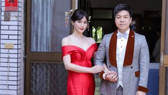 本土女星挺孕肚訂婚　律師尪高清正臉曝光