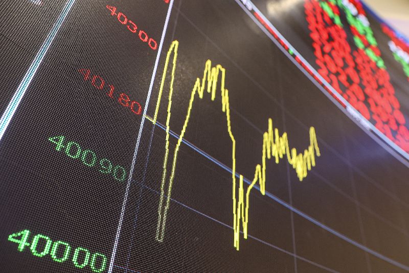 三大法人買超台股破千億，外資加碼761億歷史第4大