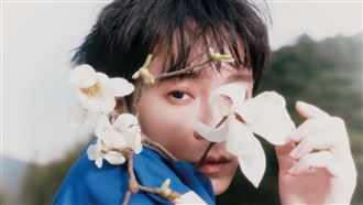 吳青峰獲選傑出校友　母校政大發聲猛讚
