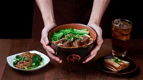 三商餐飲推動會員數位轉型，今年股東紀念品全面改採電子票券發放方式。（圖／三商餐飲提供） 