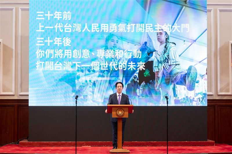 總統賴清德以「總統直選三十年，勇敢追求未來」為題，發表就職兩週年談話（圖／總統府提供）