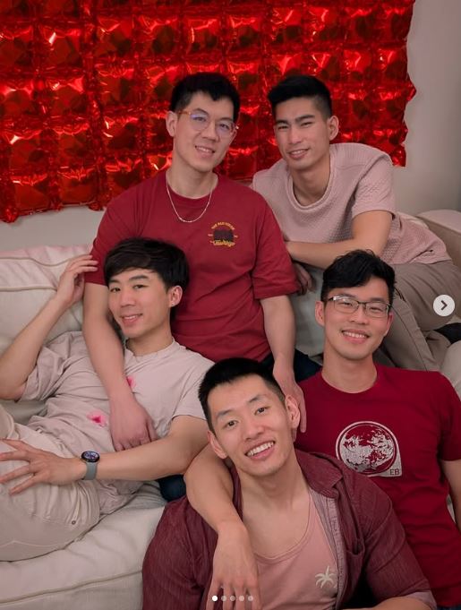 「The Cule Kids」是多邊戀愛。（圖／翻攝自IG）