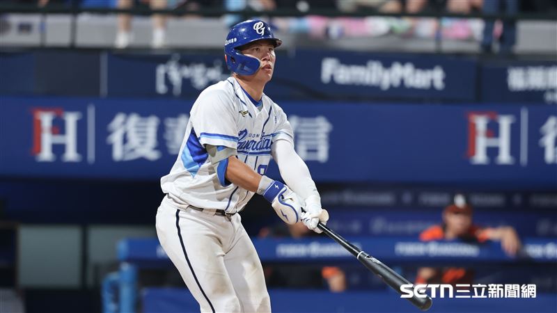 富邦悍將捕手戴培峰。（圖／記者劉彥池攝影）