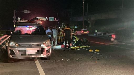 新／台東「雙載」機車自撞　5旬男女命危