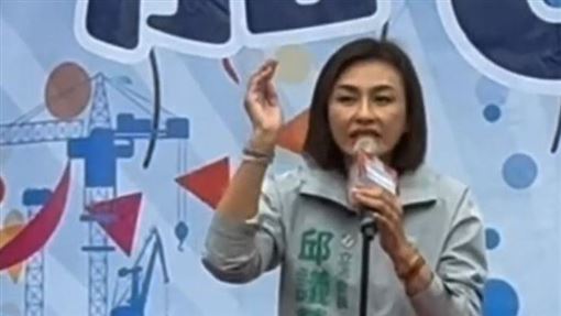 藍凍結潛艦預算傷高雄　邱議瑩開嗆柯志恩