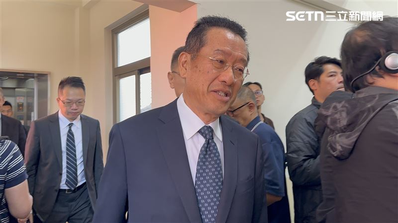 顧立雄接受媒體聯訪(資料圖/記者詹宜庭攝影)