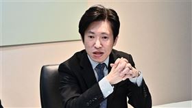 行政院長卓榮泰、秘書長張惇涵、發言人李慧芝13日公開包機單據。（圖／政院提供）