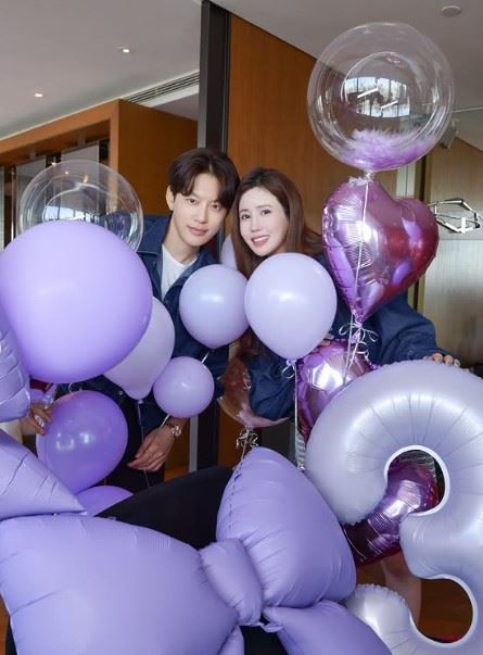 李多海和SE7EN（崔東旭）在2023官宣結婚喜訊。（圖／翻攝自IG @leedahey4eva）