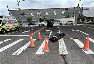 台中路坑又出事！媒體人胞妹摔到腦出血