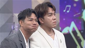 陳隨意裝年輕送飛吻　許志豪大頭佔盡優勢
