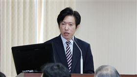 立院審查中央政府總預算案　張惇涵列席立法院內政委員會21日邀行政院秘書長張惇涵等人列席，審查115年度中央政府總預算案關於行政院部分。中央社記者郭日曉攝 115年5月21日