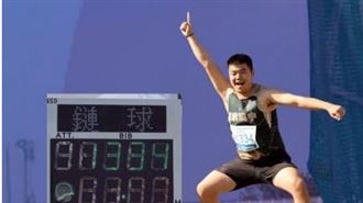 他從小扛瓦斯桶撐家計　今獲總統教育獎